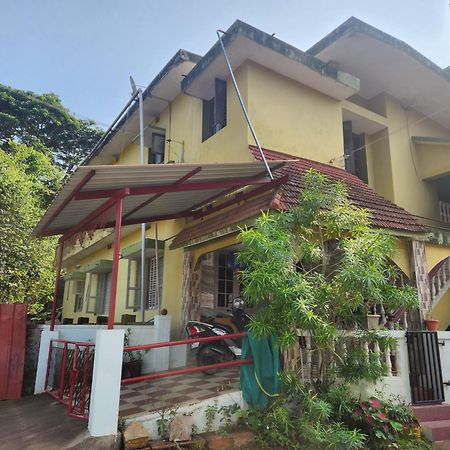 Sharadha Nivas Hotel Sringeri Exterior photo